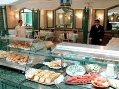 Hotel Carlton 3*